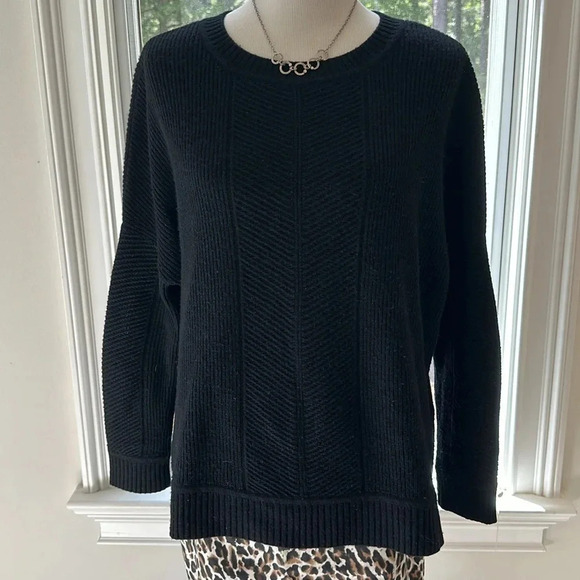 ATHLETA WOOL CASHMERE HABITAT SWEATER, Black, Small, VGUC, Drop Shoulder - Picture 3 of 9
